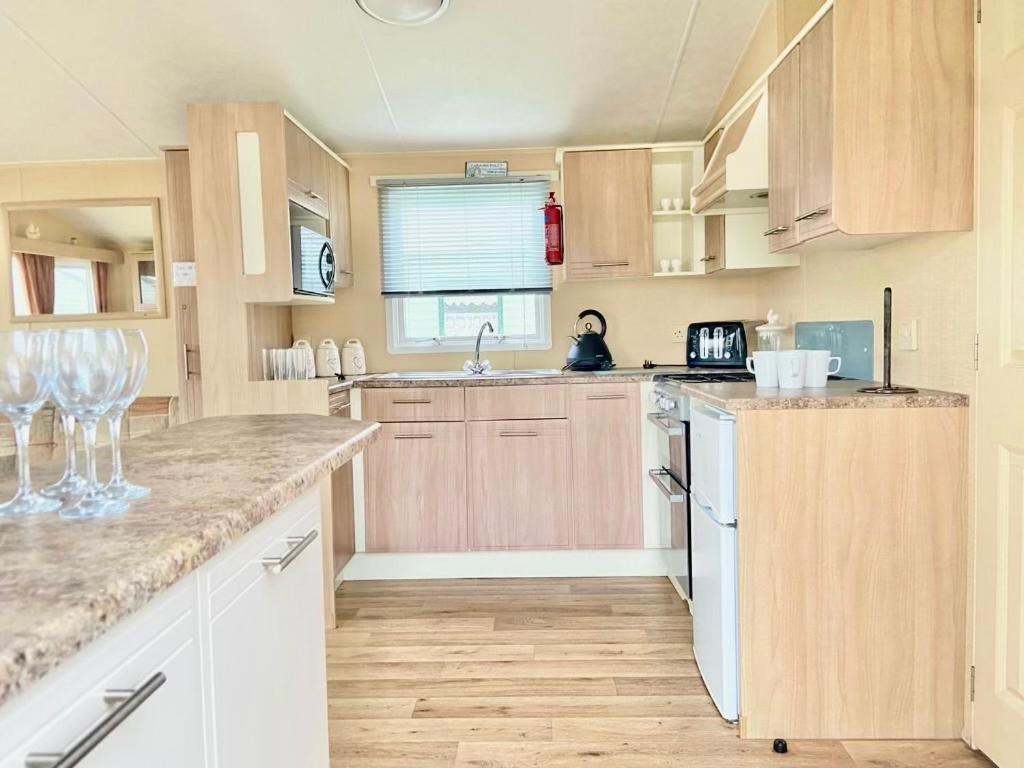 Ocean Pearl Home Heysham Kültér fotó